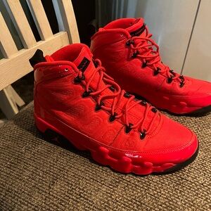 Jordan Air 9 Retro in perfect condition !!!